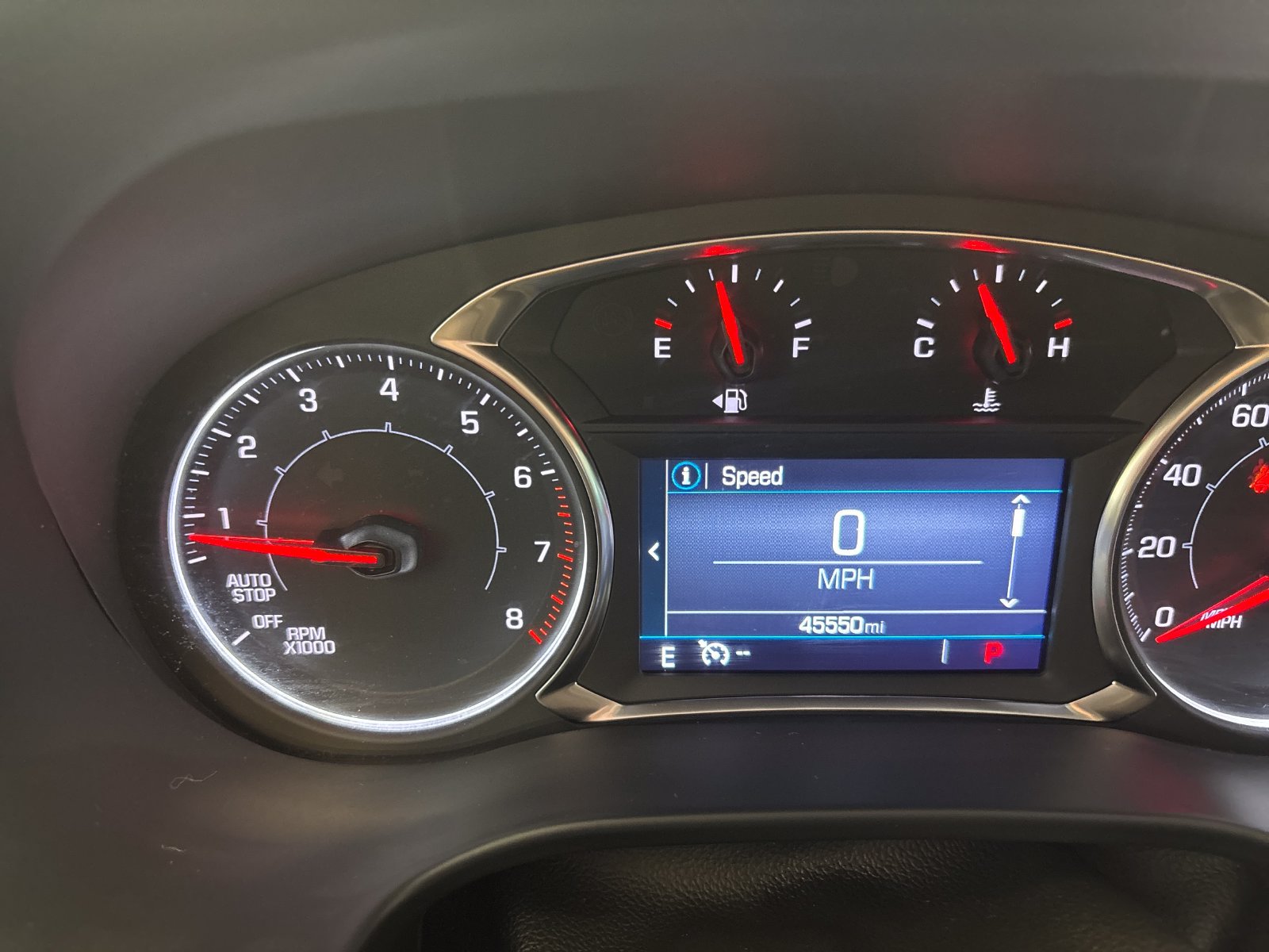 Used 2023 GMC Acadia SLE w/ Driver Convenience Package FWD image 13