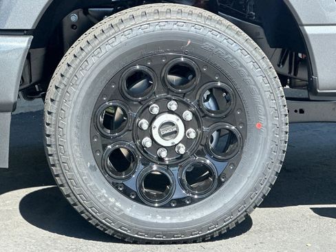 New 2026 Ford F250 4x4 Crew Cab Super Duty image 25