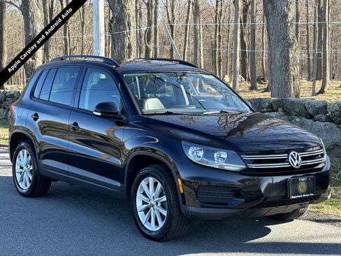 Used 2015 Volkswagen Tiguan SE image 1