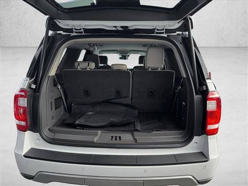 Used 2021 Ford Expedition XLT AWD/4WD image 8