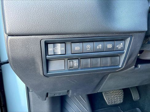 Used 2025 Toyota Tundra Limited image 34