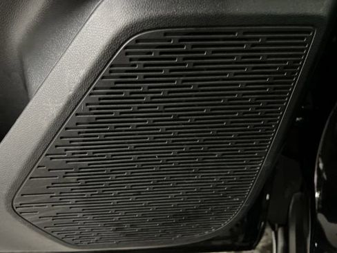 Certified 2025 Chevrolet Equinox LT image 24