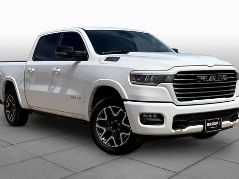 Used 2026 RAM 1500 Laramie w/ Laramie Southwest Edition AWD/4WD image 3