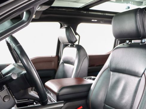 Used 2022 Ford F150 Lariat w/ Equipment Group 502A High AWD/4WD image 27