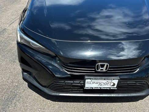Used 2023 Honda Civic EX image 4