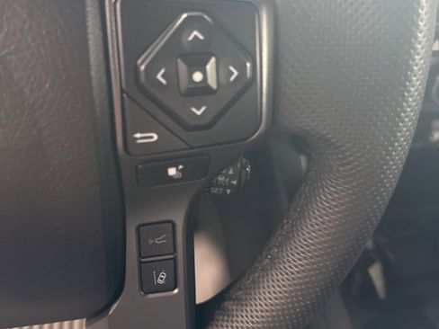 Used 2023 Toyota Tacoma TRD Sport image 39