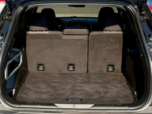 Used 2017 Jeep Cherokee Sport image 7