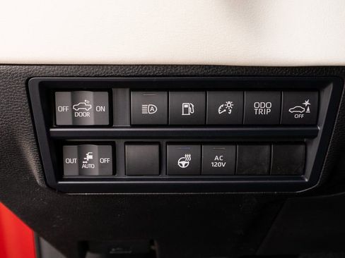 New 2025 Toyota Tundra Capstone AWD/4WD image 17