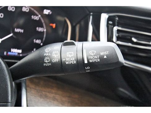 Used 2024 Jeep Grand Wagoneer Series I image 14