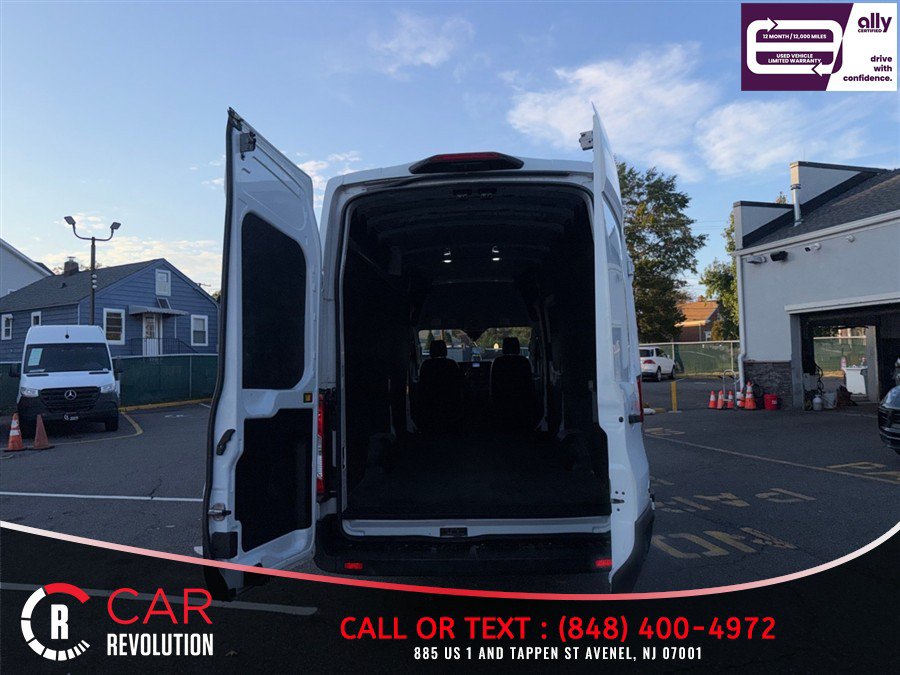 Used 2024 Ford Transit 250 148 High Roof Extended w/ Load Area Protection Package RWD image 7