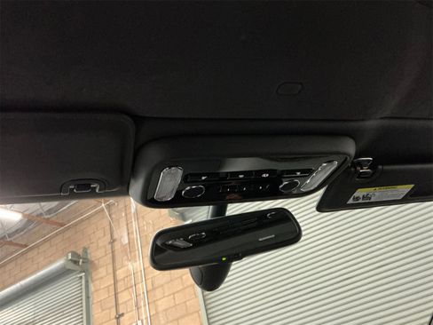 Used 2015 Bentley Continental GT V8 S image 27