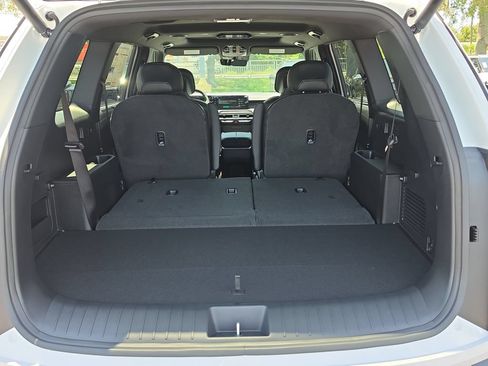 New 2027 Kia Telluride EX FWD image 10