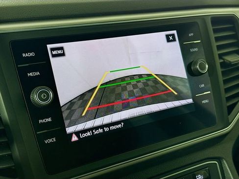 Used 2019 Volkswagen Atlas SE w/ Panoramic Sunroof Package image 15