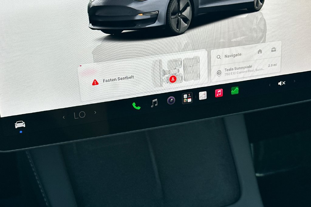 Used 2023 Tesla Model 3 Standard Range RWD image 19