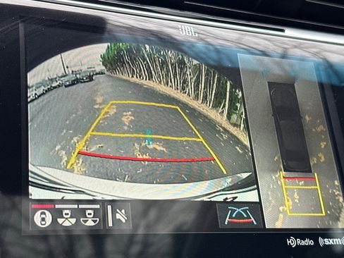 Used 2019 Toyota Camry XSE image 22