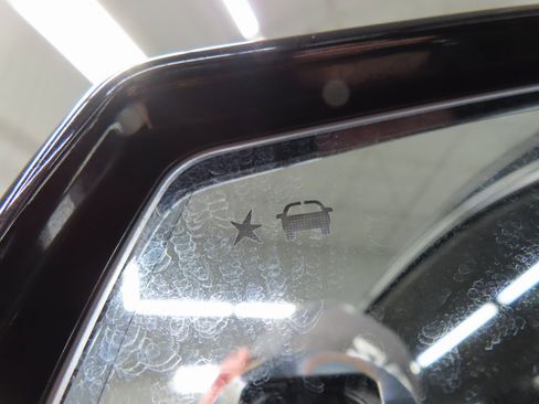 Used 2019 Chevrolet Suburban Premier image 64