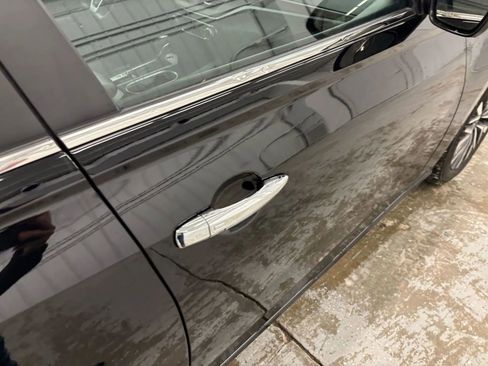 Used 2024 Nissan Altima 2.5 SV image 28