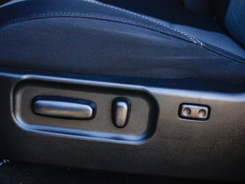 Used 2023 Toyota Tacoma TRD Off-Road image 22