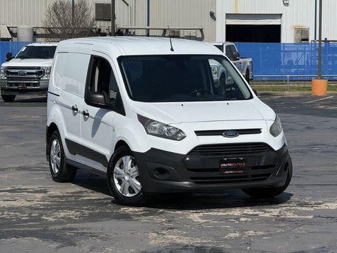 Used 2018 Ford Transit Connect XL image 3
