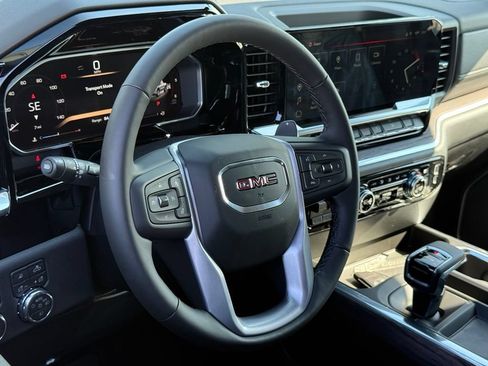 New 2026 GMC Sierra 1500 SLT w/ SLT Premium Plus Package AWD/4WD image 15
