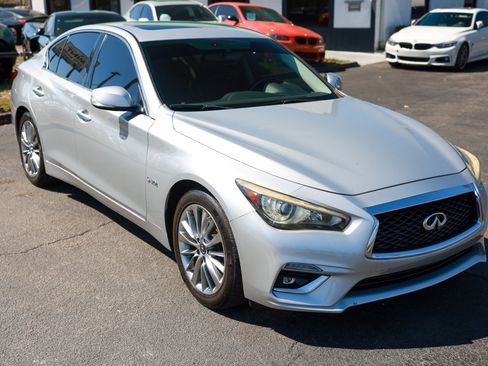 Used 2018 INFINITI Q50 Luxe image 18
