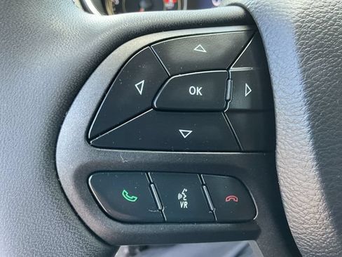 Used 2022 Jeep Cherokee Trailhawk w/ Sun, Sound & Nav Group AWD/4WD image 19