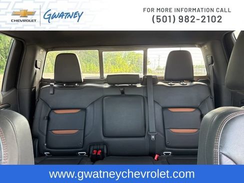 Used 2023 GMC Sierra 1500 AT4 w/ AT4 Premium Package AWD/4WD image 23