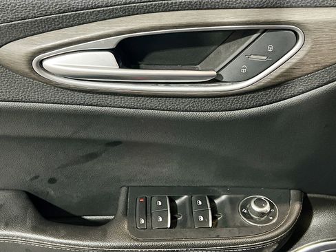 Used 2022 Alfa Romeo Giulia Ti image 14