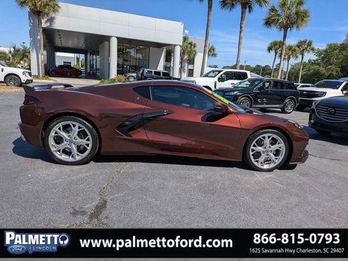 Used 2023 Chevrolet Corvette Stingray Preferred Cpe w/ Z51 Performance Package RWD image 2