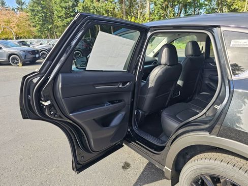 New 2025 MAZDA CX-5 Carbon Edition image 23