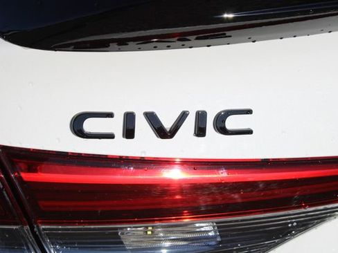 Used 2023 Honda Civic Si image 9