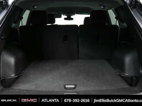Used 2025 Chevrolet Blazer LT FWD image 25