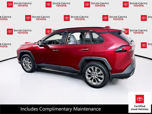 Certified 2019 Toyota RAV4 Limited w/ Advanced Technology Package AWD/4WD image 7