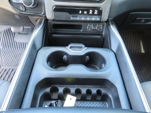 Used 2021 RAM 1500 Big Horn image 22