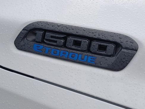 New 2026 RAM 1500 Big Horn AWD/4WD image 6