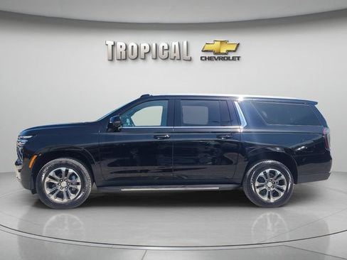 New 2026 Chevrolet Suburban LT w/ Comfort Package RWD image 2