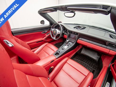 Used 2016 Porsche 911 Carrera GTS RWD image 21