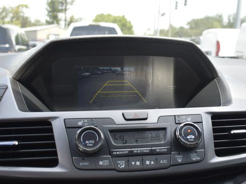 Used 2015 Honda Odyssey EX-L image 18