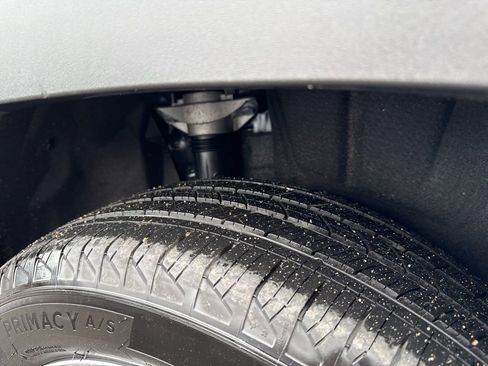 Used 2025 Toyota RAV4 XLE Premium w/ Weather Package image 32