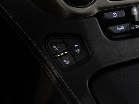 Used 2019 GMC Yukon Denali w/ Denali Ultimate Package image 40