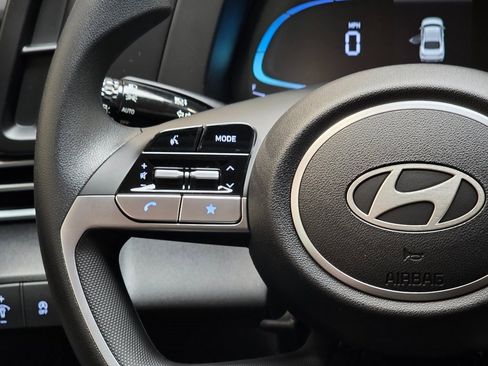 New 2026 Hyundai Elantra SE image 19