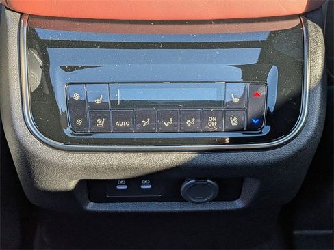 New 2026 INFINITI QX80 Autograph w/ Premium Cargo Package image 14