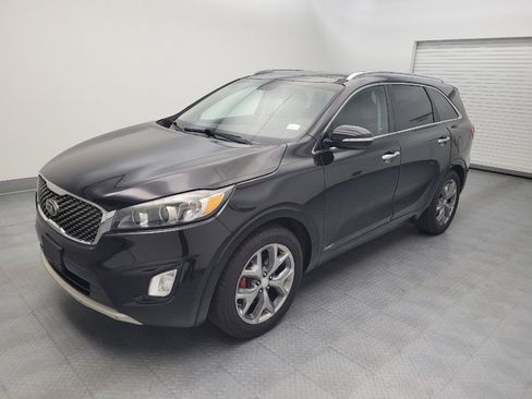 Used 2017 Kia Sorento SX AWD/4WD image 2