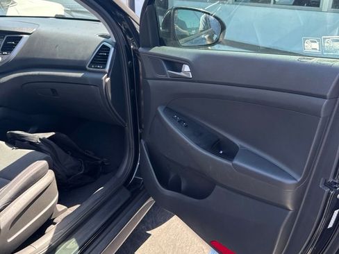 Used 2017 Hyundai Tucson SE FWD image 24
