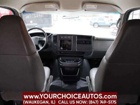 Used 2004 Chevrolet Express 1500 image 19