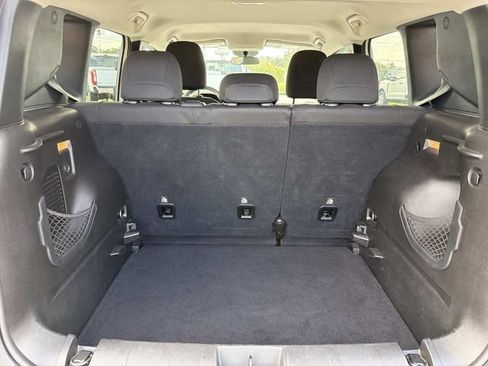 Used 2016 Jeep Renegade Sport w/ Power & Air Group FWD image 15