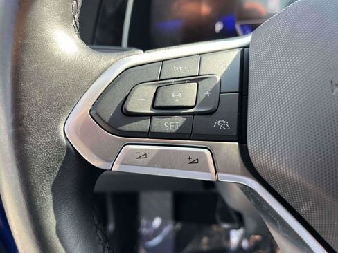 Used 2024 Volkswagen Jetta SE image 17