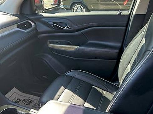 Used 2019 GMC Acadia Denali w/ Technology Package image 15