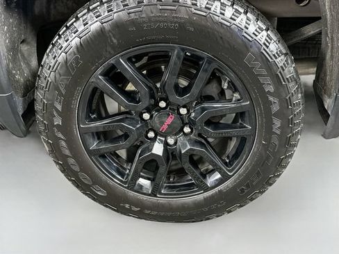 Used 2024 GMC Sierra 1500 Elevation w/ Preferred Package AWD/4WD image 30