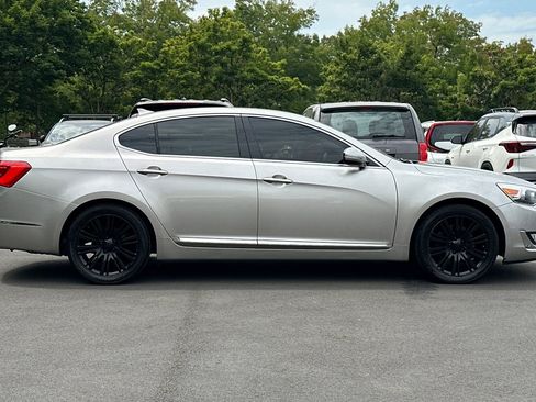 Used 2014 Kia Cadenza Premium FWD image 3